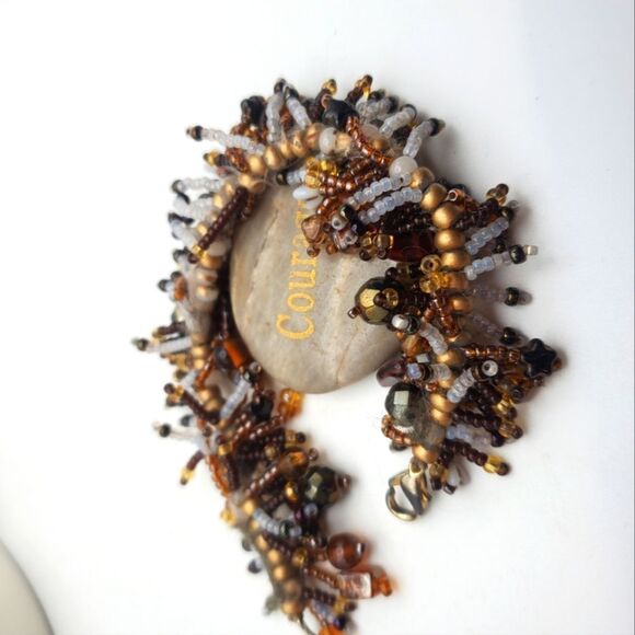 Caterpillar crawl wavy beaded‎ bracelet B0240 - Picture 1 of 3